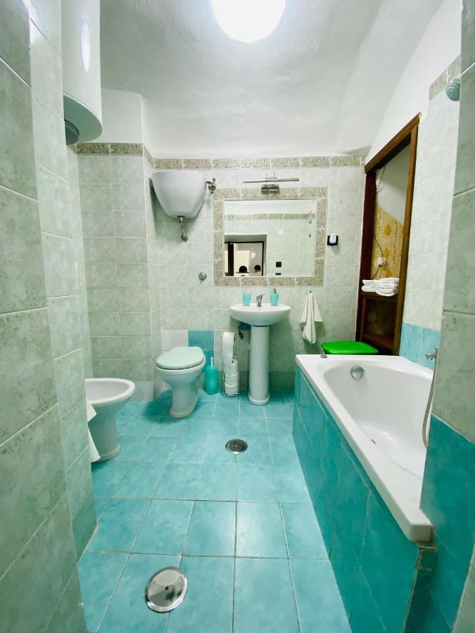 Quartieri Spagnoli Homecasa Vacanze Неаполь Экстерьер фото