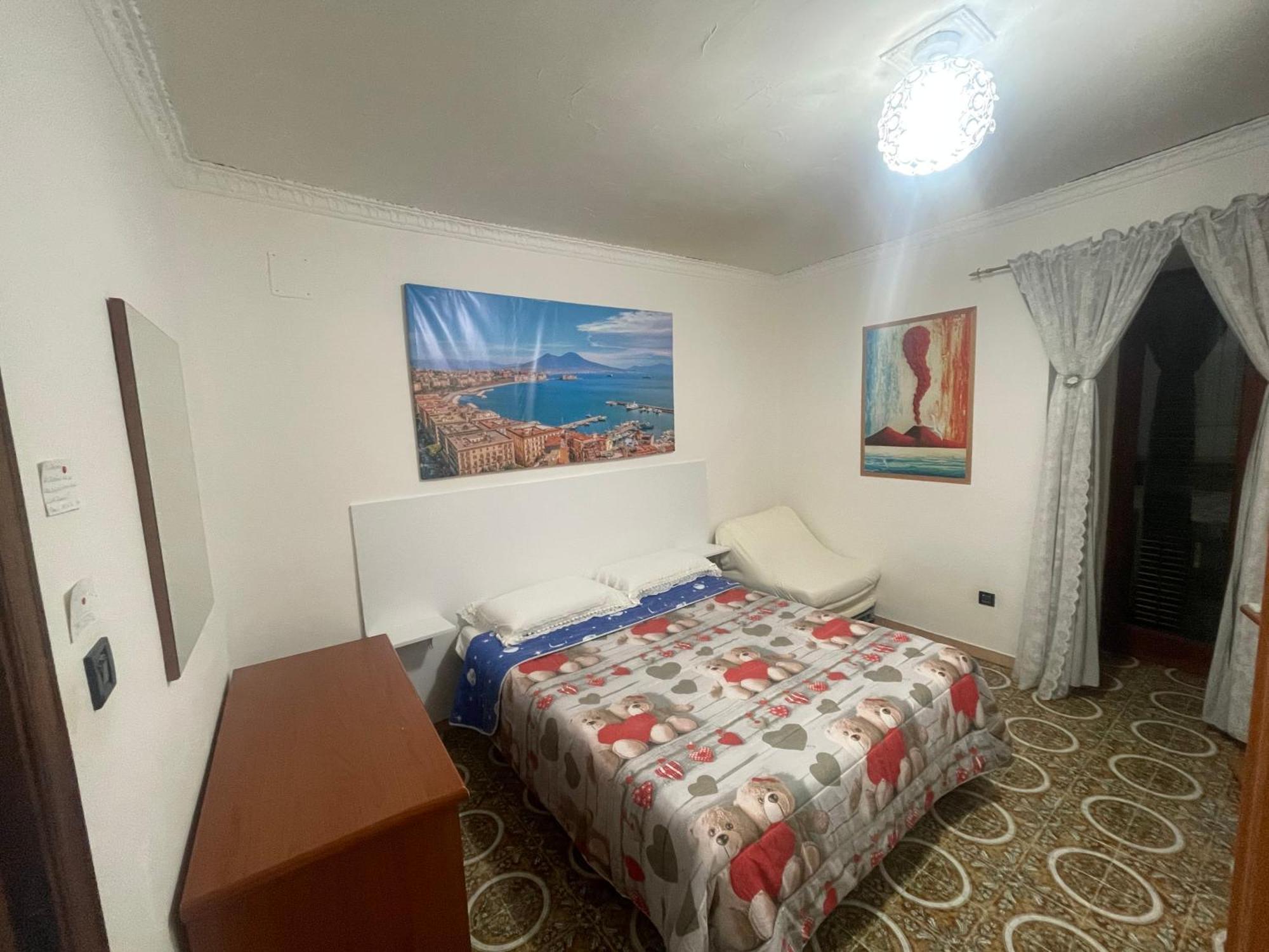 Quartieri Spagnoli Homecasa Vacanze Неаполь Экстерьер фото